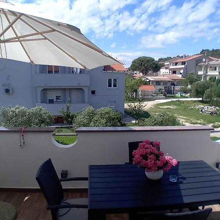 Kampor Apartment 3 Εξωτερικό φωτογραφία