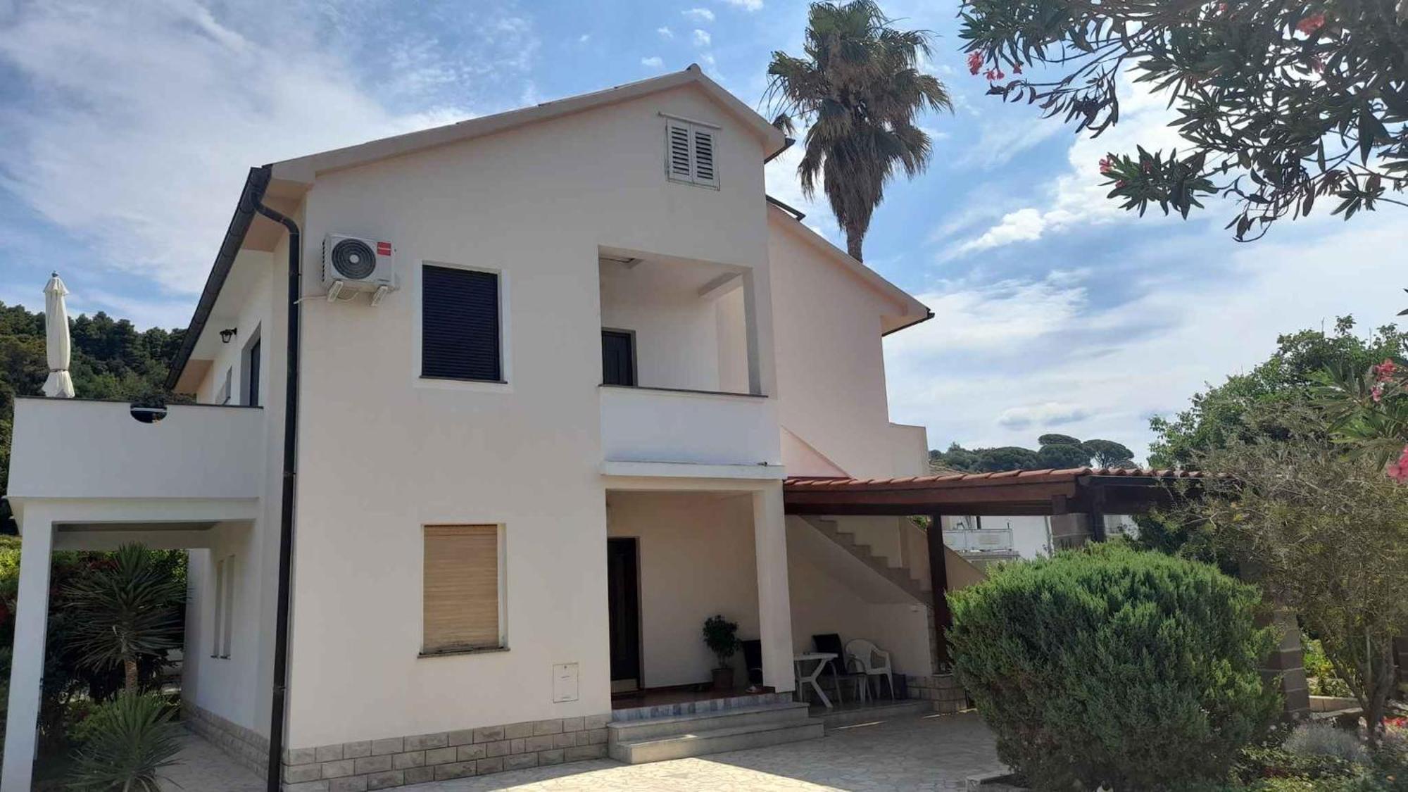 Kampor Apartment 3 Εξωτερικό φωτογραφία